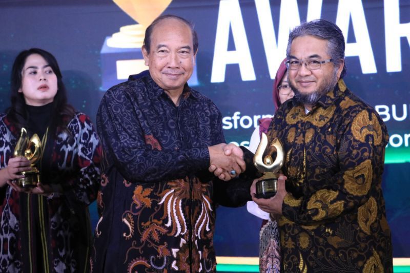 Warung Sampah Mandiri: Delicious Eats, Green Contributions in Cilacap's Heart