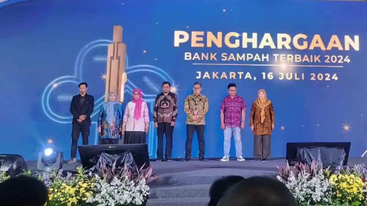 Warung Sampah Mandiri Cilacap: Santap Nikmat Tanpa Rasa Bersalah