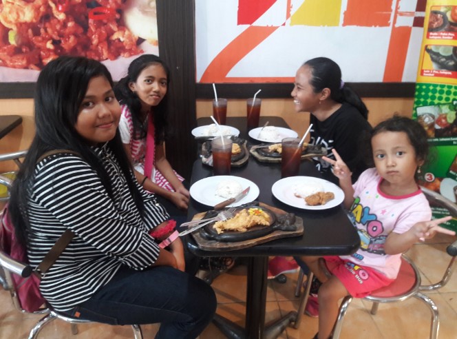 Taste of Warung Sampah Mandiri: Delicious Without Waste